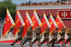 开云体育平台APP-门神壁垒，拉亚六次神扑改写历史，巴黎让德国足球痛饮新愁