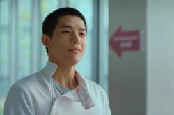 开云体育平台APP-绿茵场外的世界杯，当麦迪逊化身足球圣殿，尼克斯如何掀翻北境猛龙？