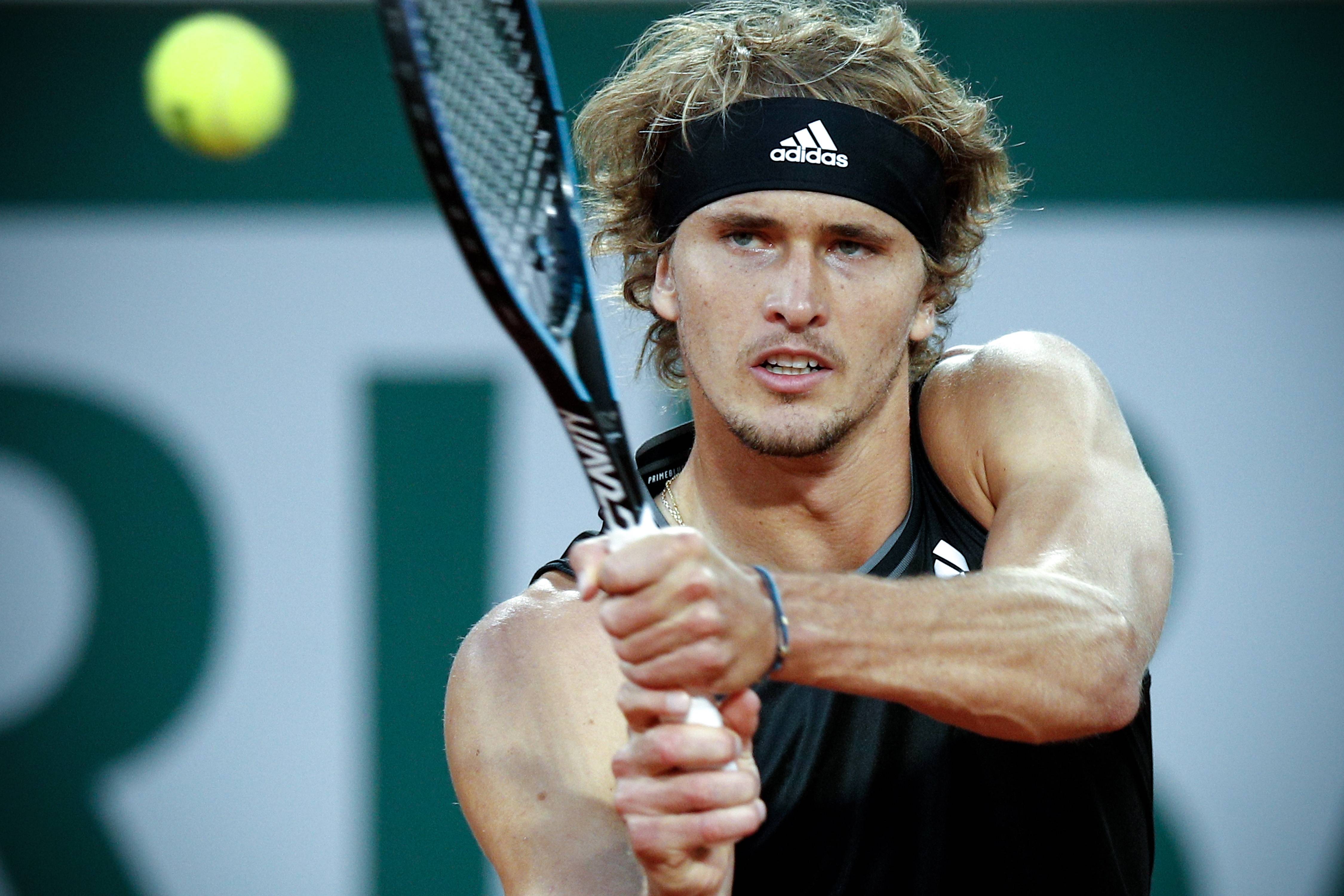 关于意大利网球队逆转法国网球队,兹维列夫完成帽子戏法的信息 关于意大利网球队逆转法国网球队,兹维列夫完成帽子戏法的信息