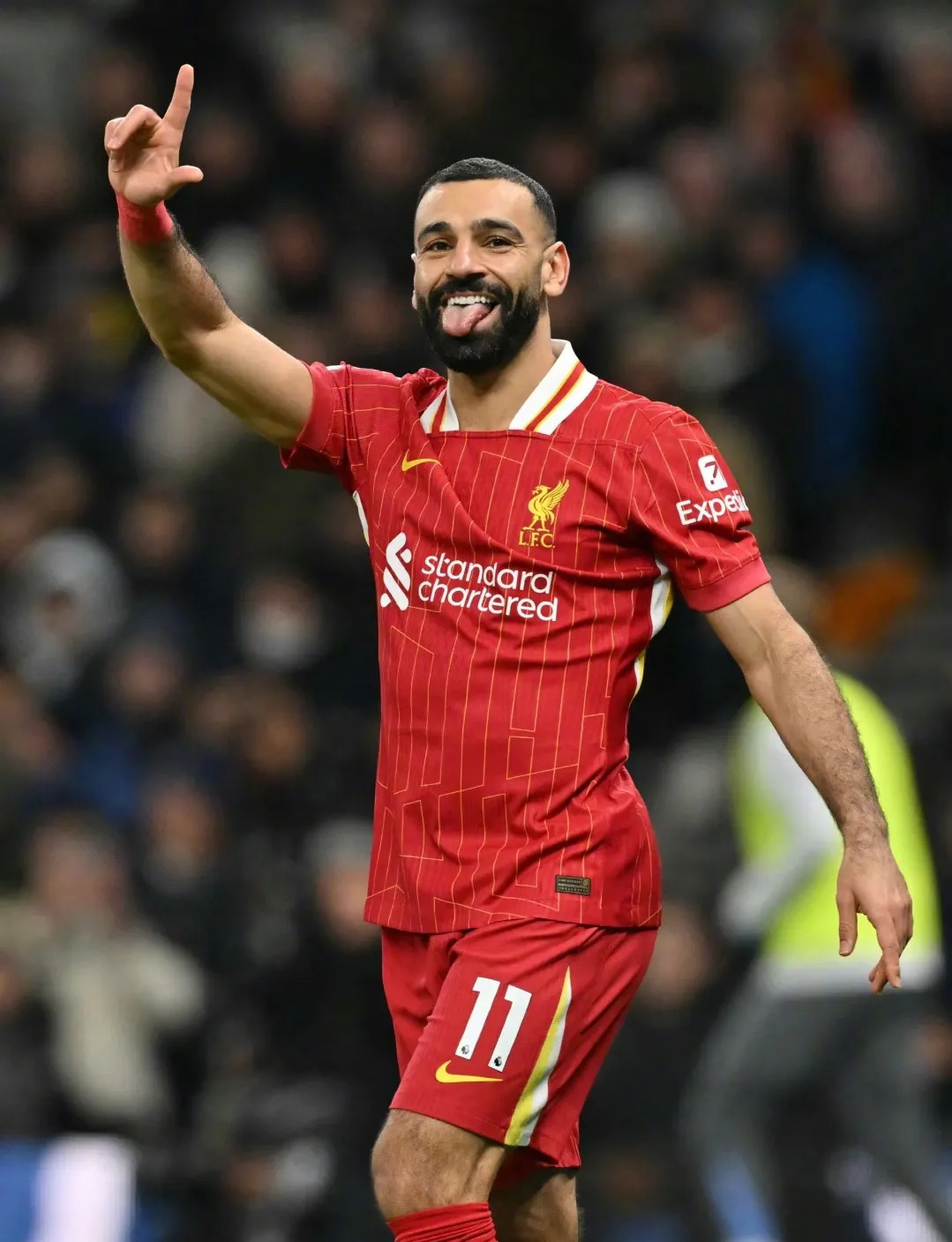 拜仁鏖战塞维利亚,萨拉赫绝境逆转 拜仁鏖战塞维利亚,萨拉赫绝境逆转