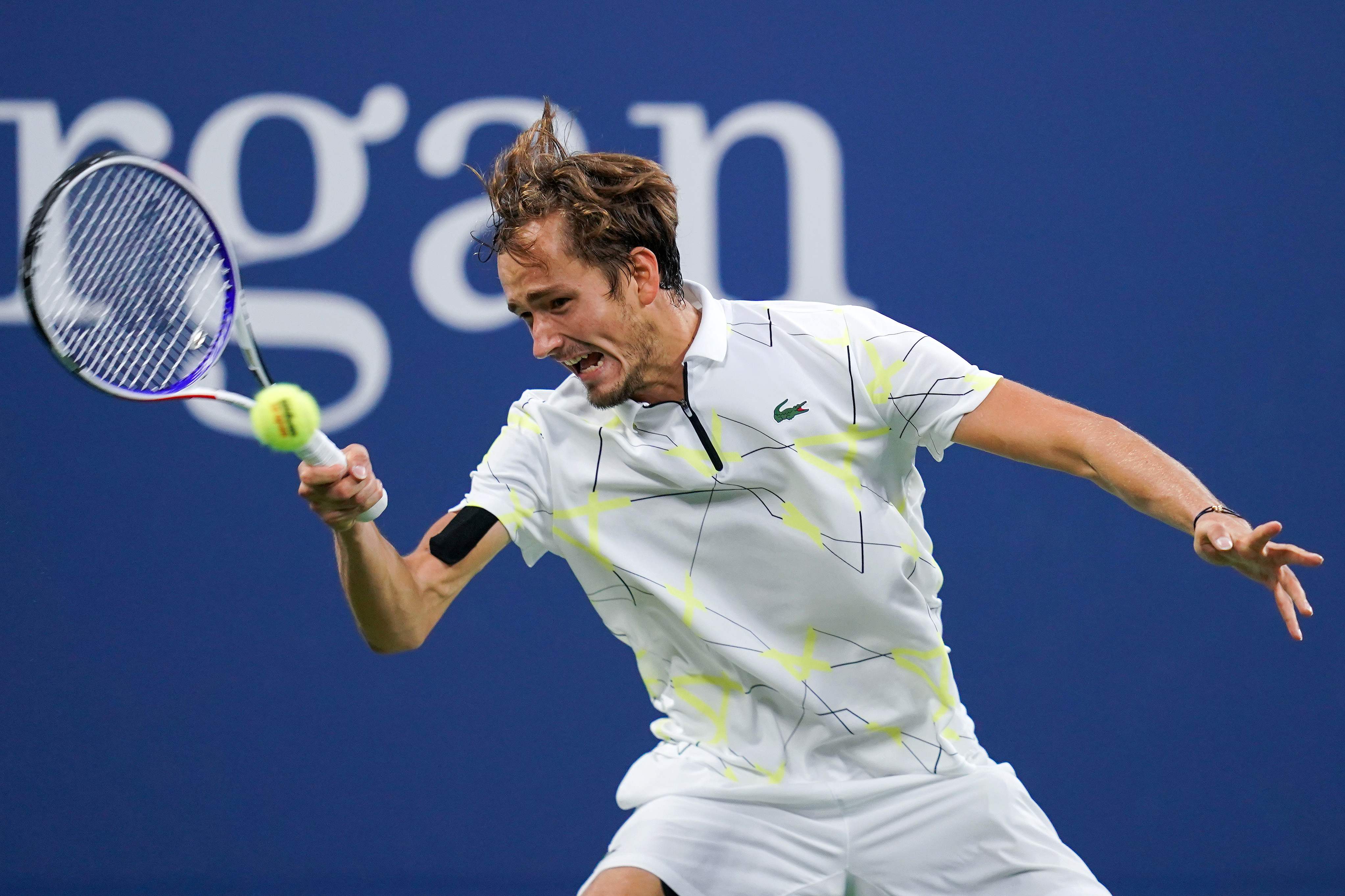 关于德国网球队力克美国网球队,梅德韦杰夫关键制胜的信息 关于德国网球队力克美国网球队,梅德韦杰夫关键制胜的信息