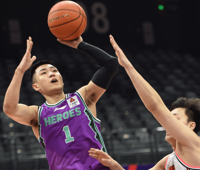 国王碾压深圳队，陶汉林刷新纪录