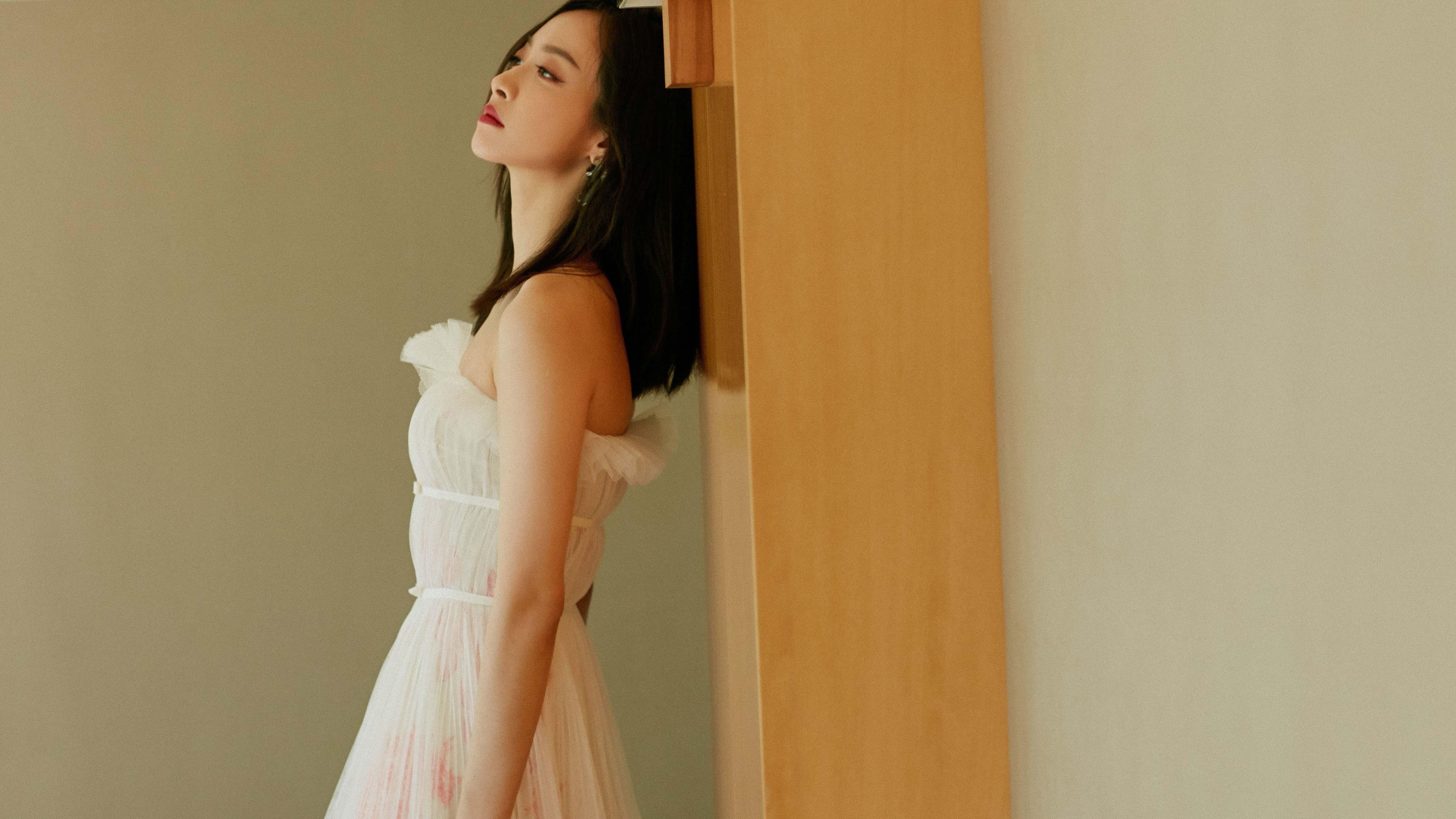 选择的重量,当太阳升起时,哈登已在悬崖边接过了整个世界