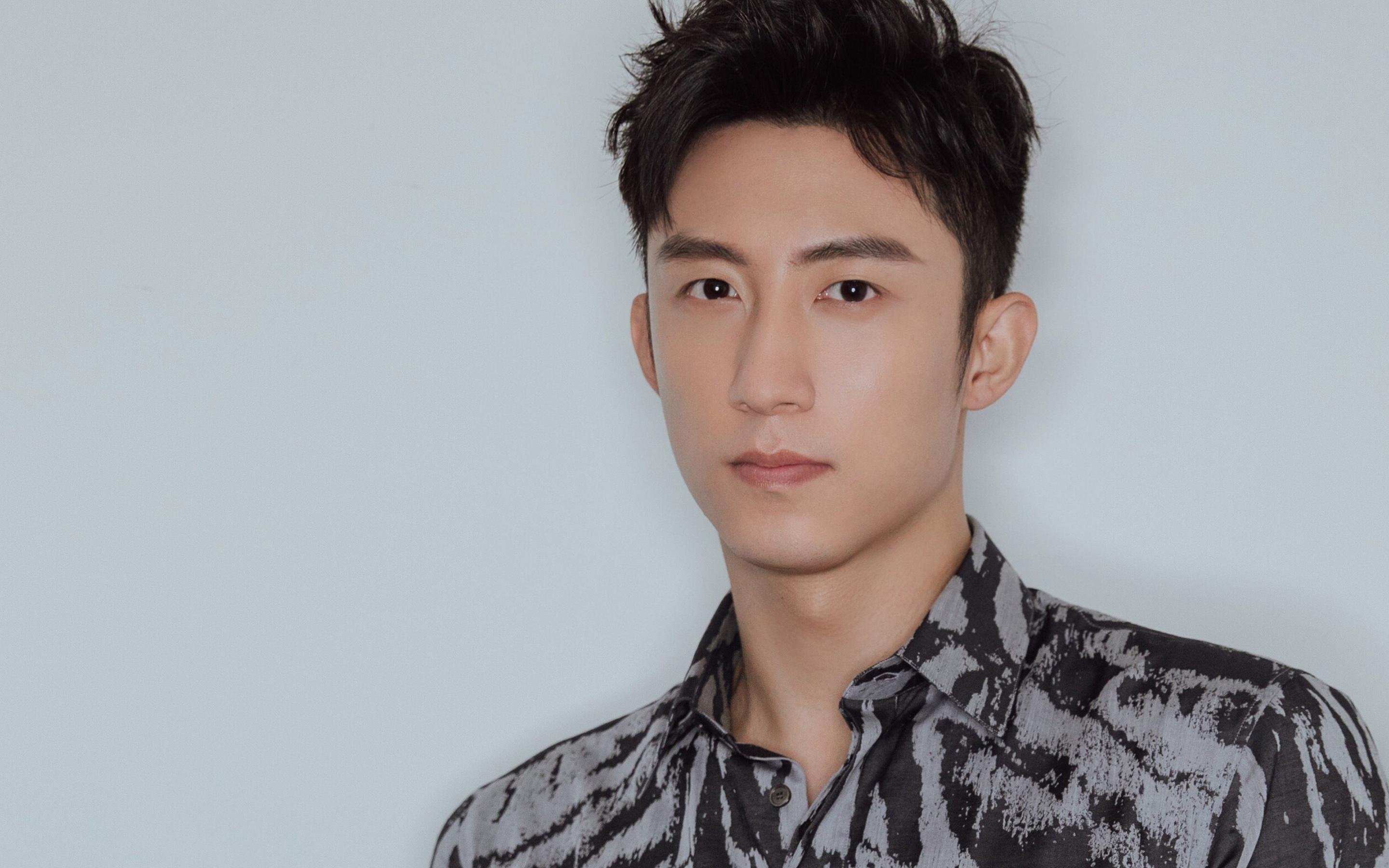 跨时空的弧线，当格列兹曼在NBA用左脚画出三分雨