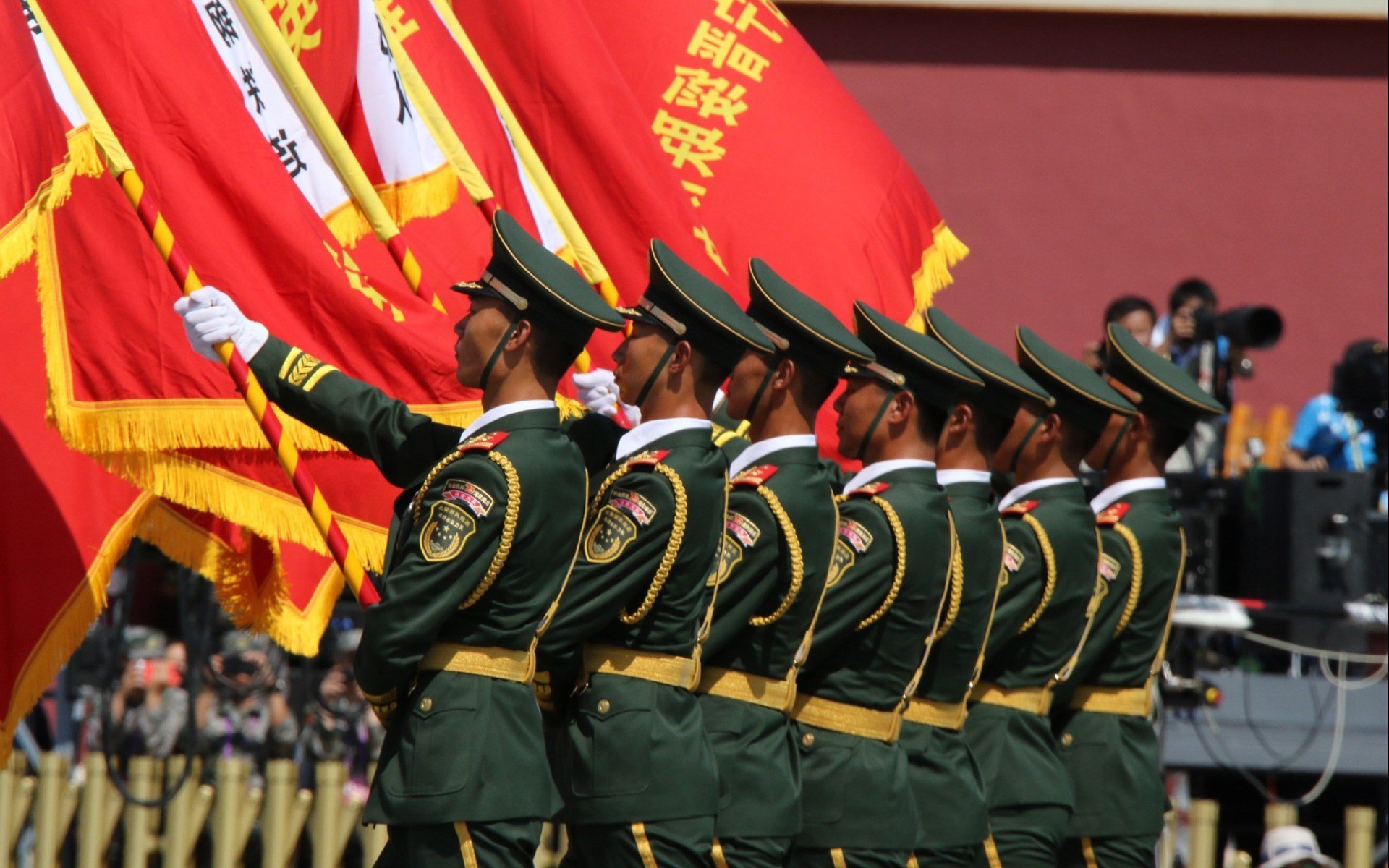 2026世界杯D组惊雷,厄瓜多尔狂胜葡萄牙,罗德里戈一人改写南美足球格局